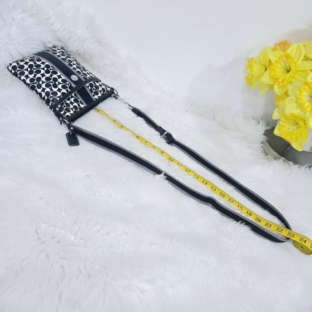 Coach Heritage Signature Swing Pack Bag Crossbody